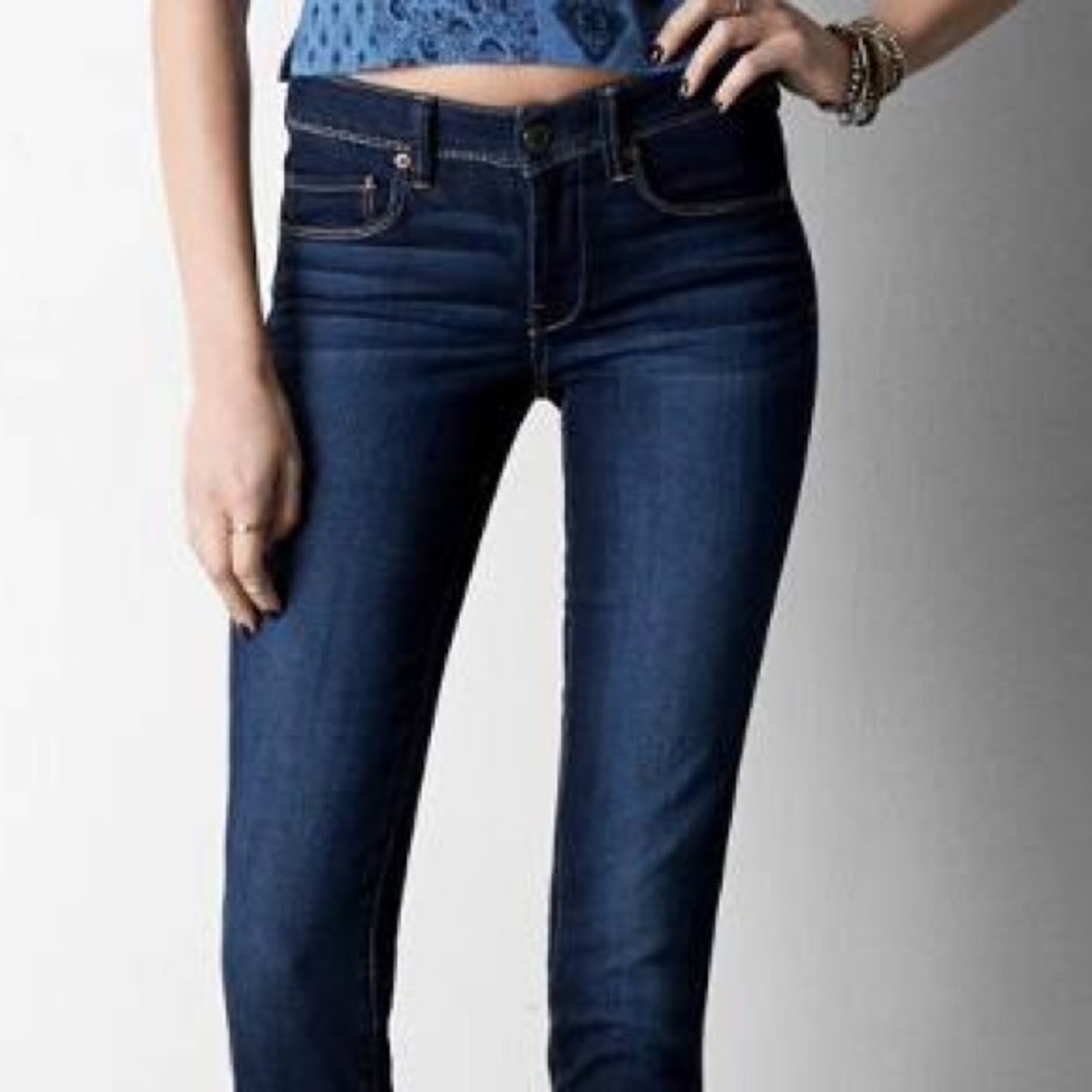 American Eagle dark blue stretch skinny jeans sz 4
